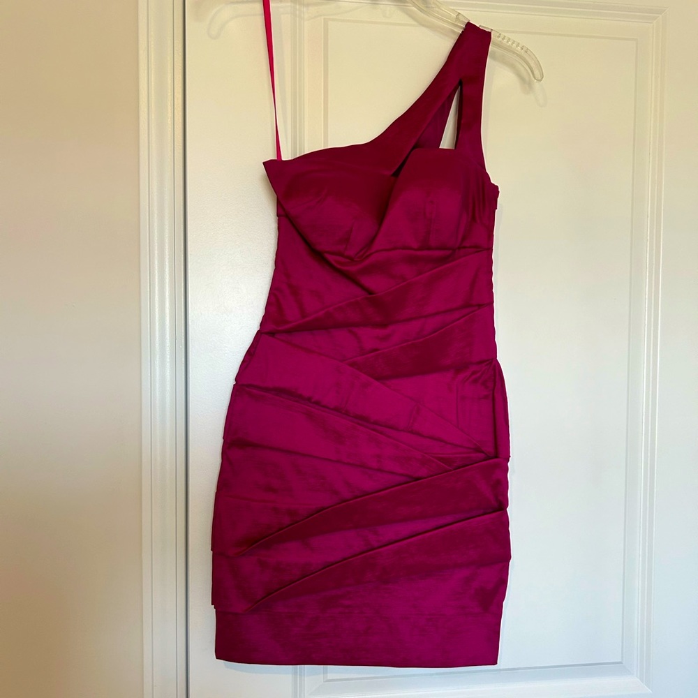 Magenta, short, fitted dress
